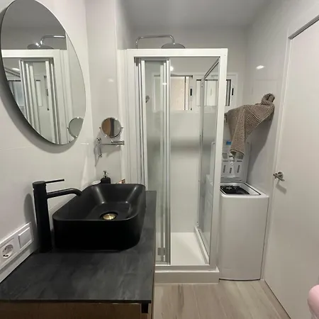 Renovated Mikky Close Apartament Marbella